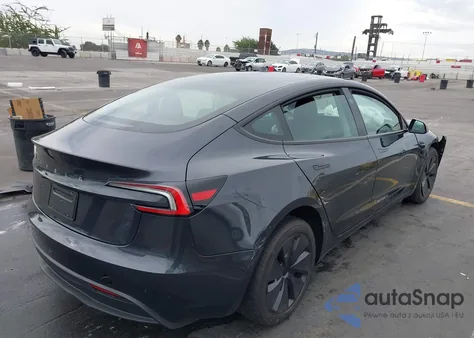 2024 Tesla Model 3 Long Range Dual Motor All-Wheel Drive/Rear-Wheel Drive z USA, uszkodzony, nr VIN 5YJ3E1EA9RF747679
